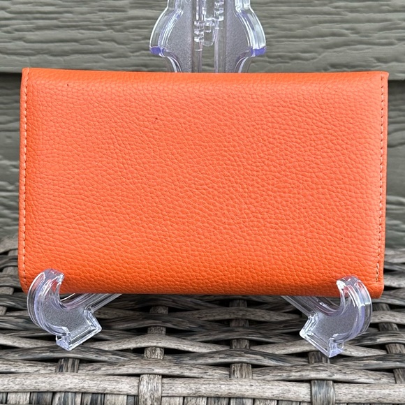 Chloe Vintage Orange Trifold Wallet Gold Accents - Picture 3 of 16